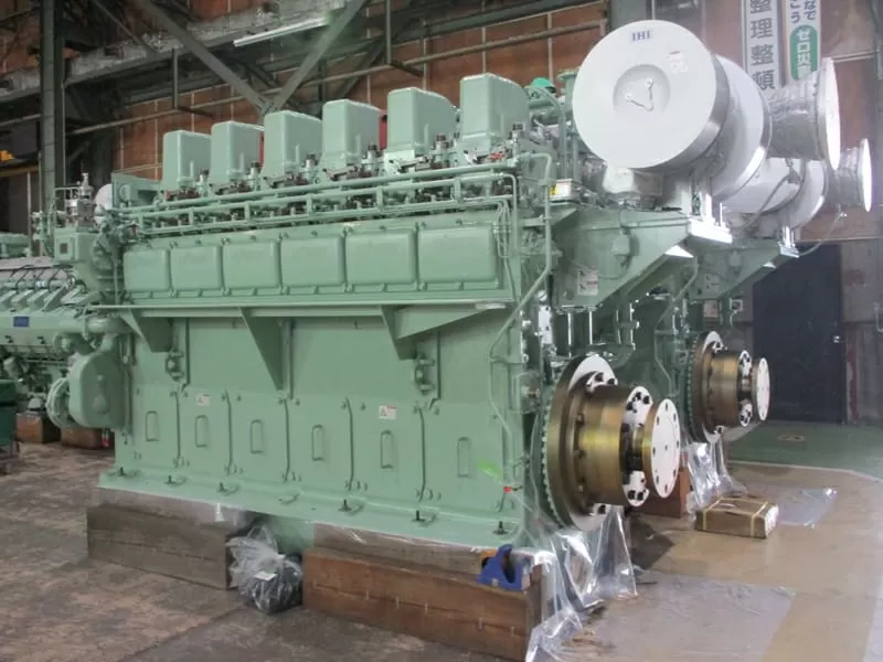 MARINE ENGINE
