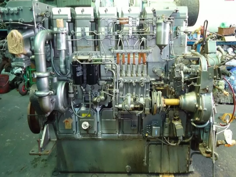 MARINE ENGINE